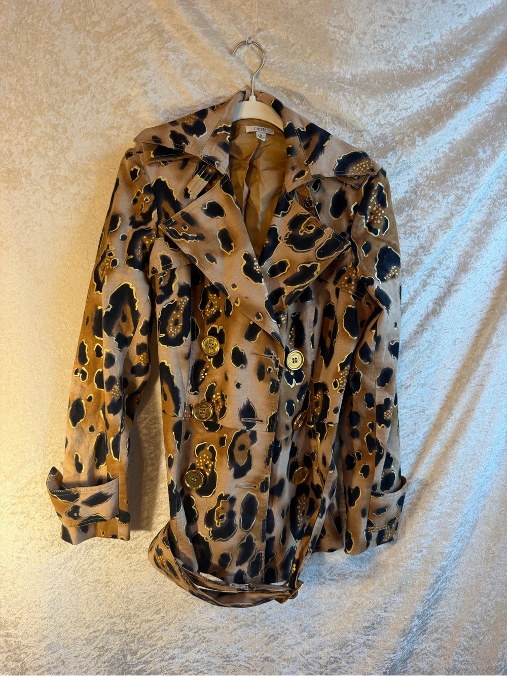 Cache Leopard-Print Double-Breasted Trench Coat in Tan and Black  size M